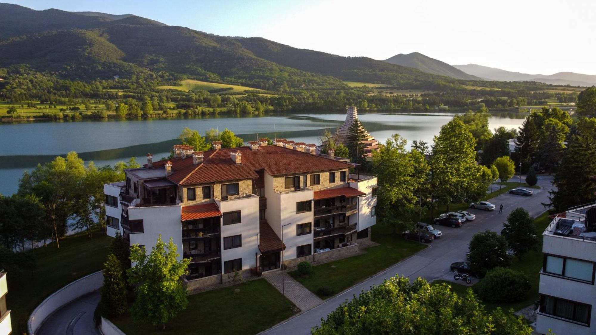 Pravets Lake Panorama Apartments Extérieur photo